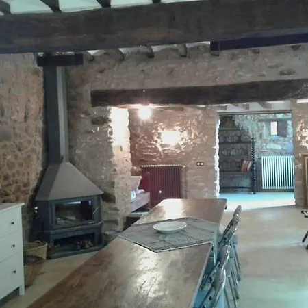 La Badenca. Masia Catalana Del S. Xvii Riudaura
